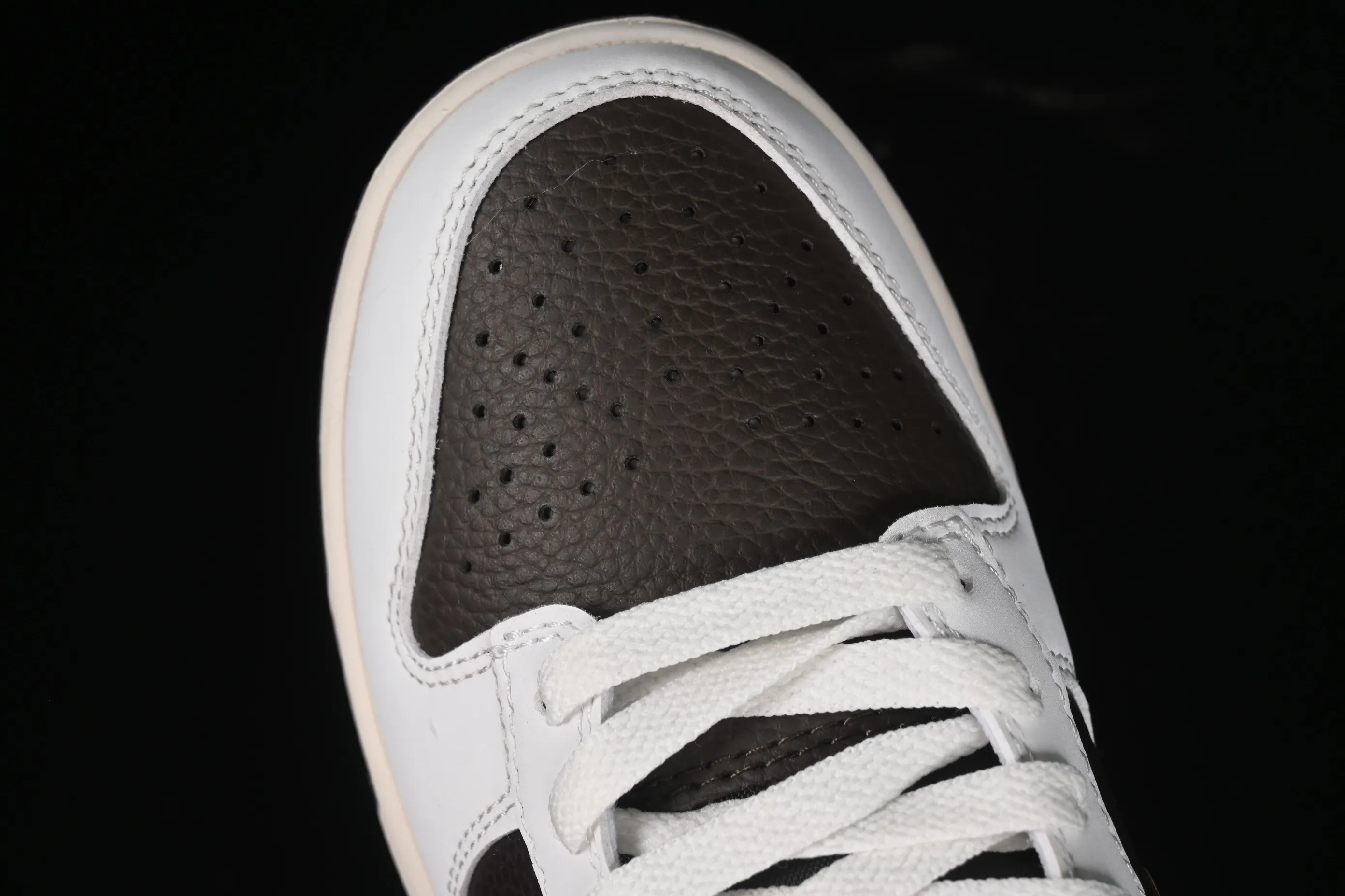 All categories Nk SB Dunk series Nk SB Dunk Low low-top sneakers Nk Dunk Low "Baroque Brown" reverse mocha SB low-top casual sneakers HF4292-100